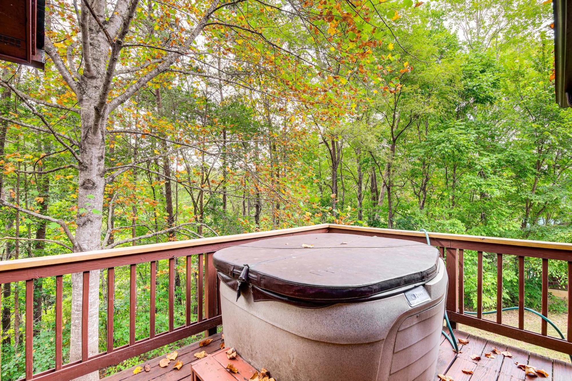 Pet-Friendly Sevierville Rental With Private Hot Tub Buitenkant foto